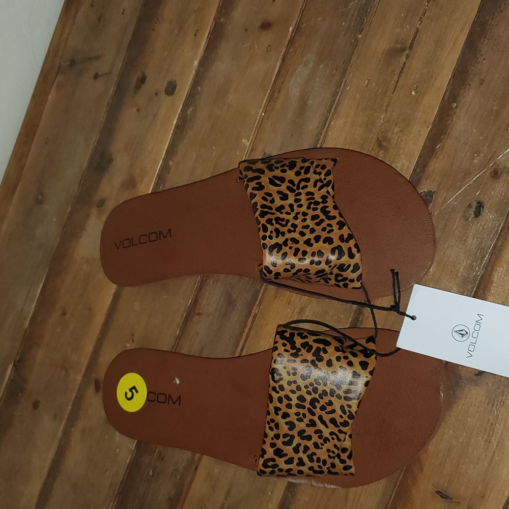 Volcom Hawthorne sandal new size 5 - Picture 2 of 6